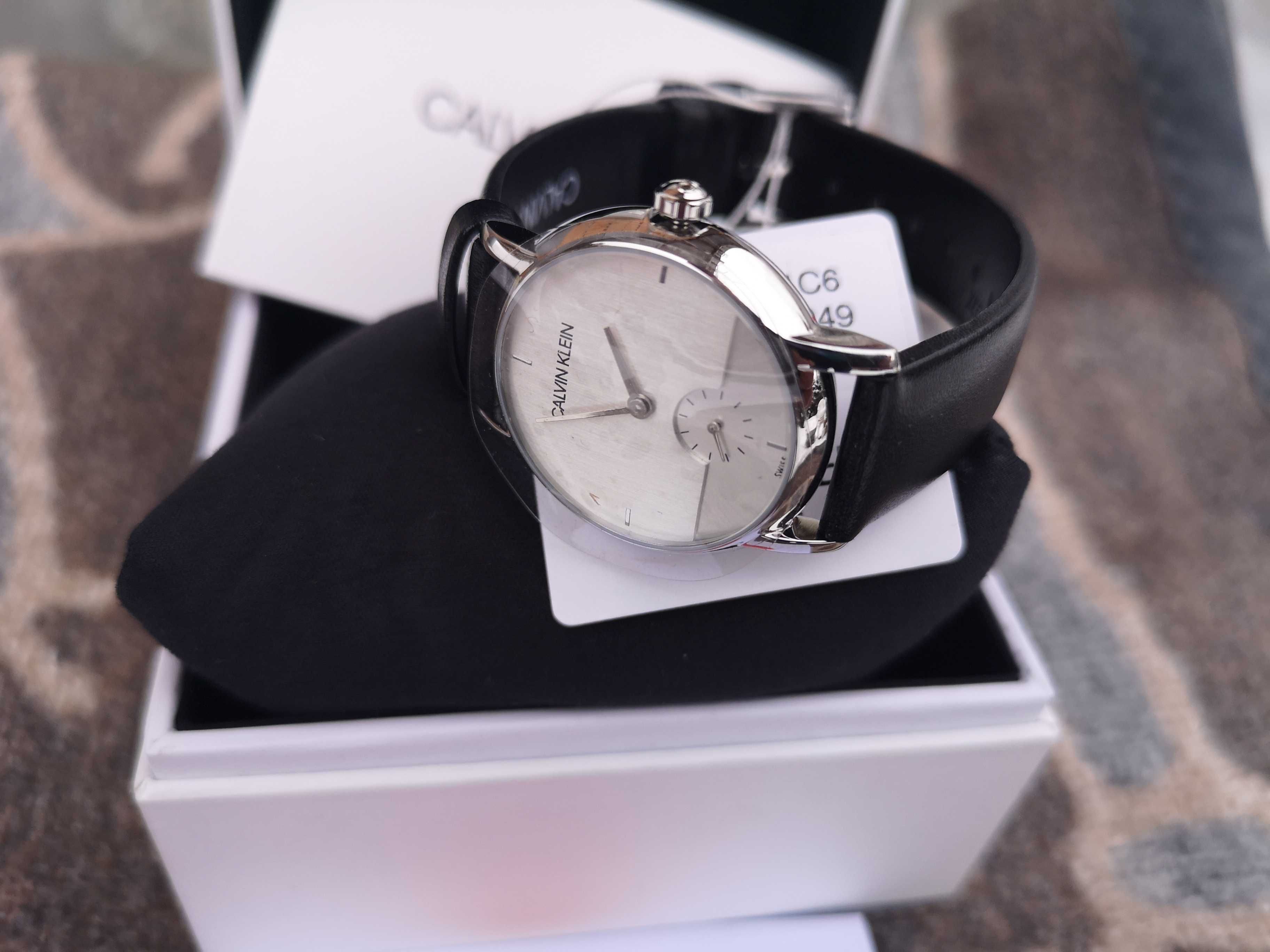 Calvin Klein, nowy damski zegarek, jak Armani