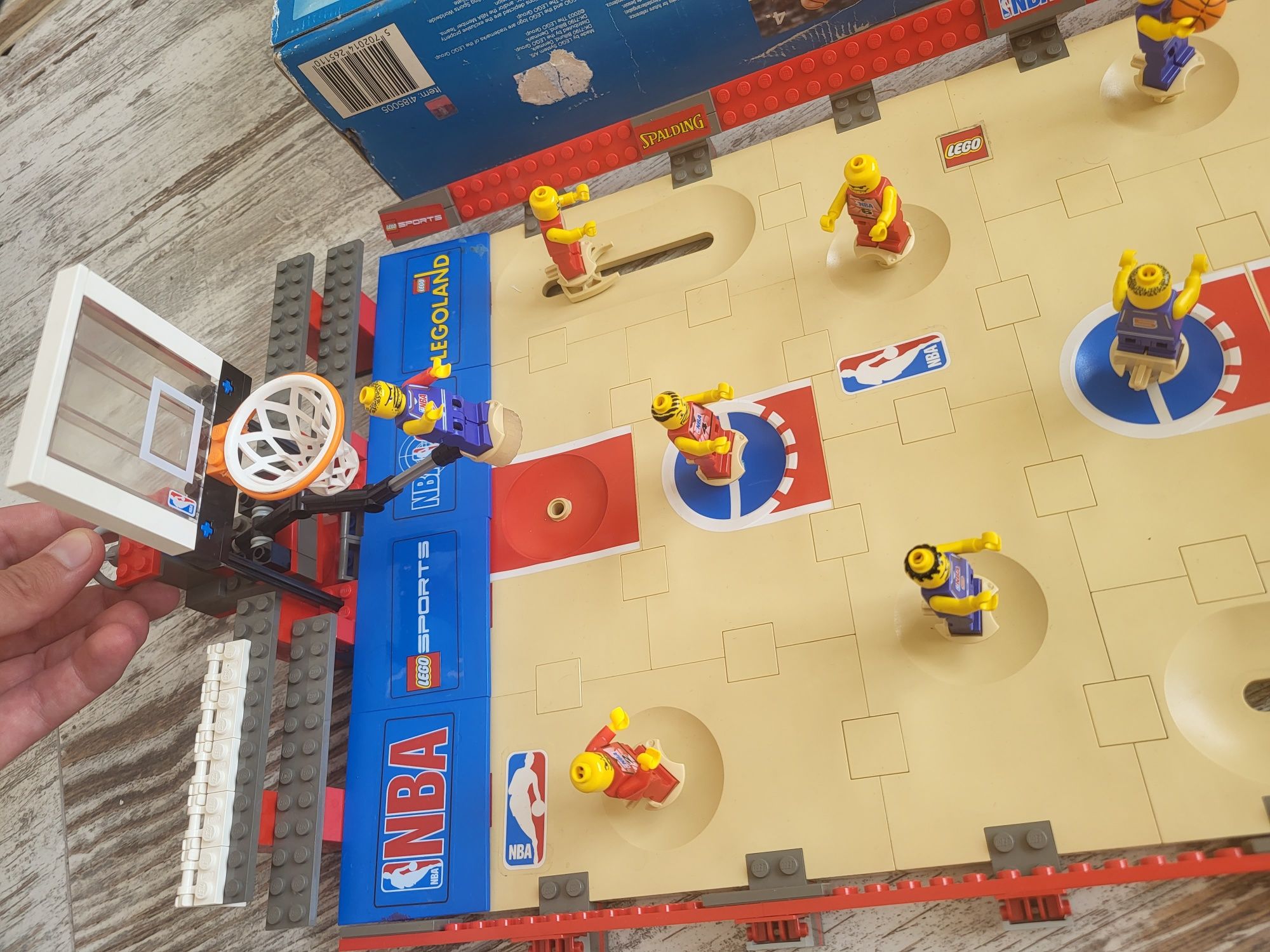 Продам дешево редкий набор раритет лего NBA lego баскетбол