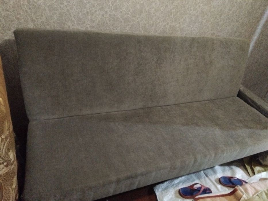 Диван книжка продам