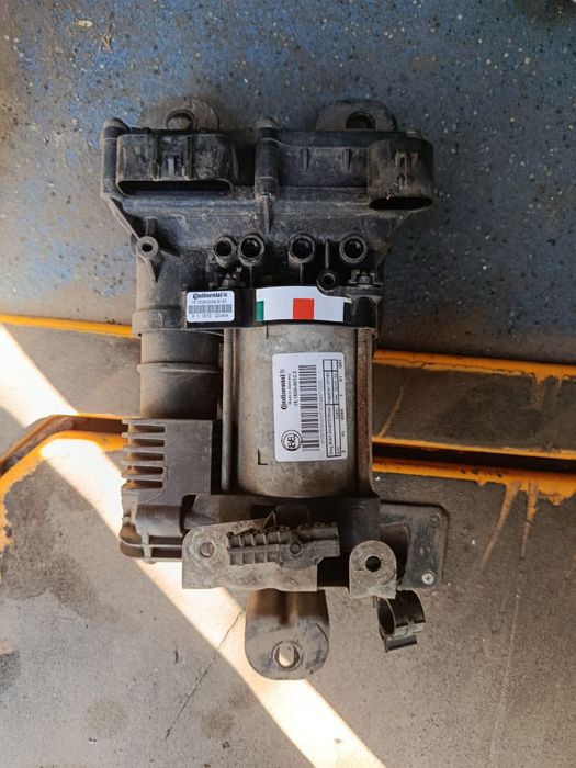 Продам компресор пневмо підвіски і ресивир задньої підвіски