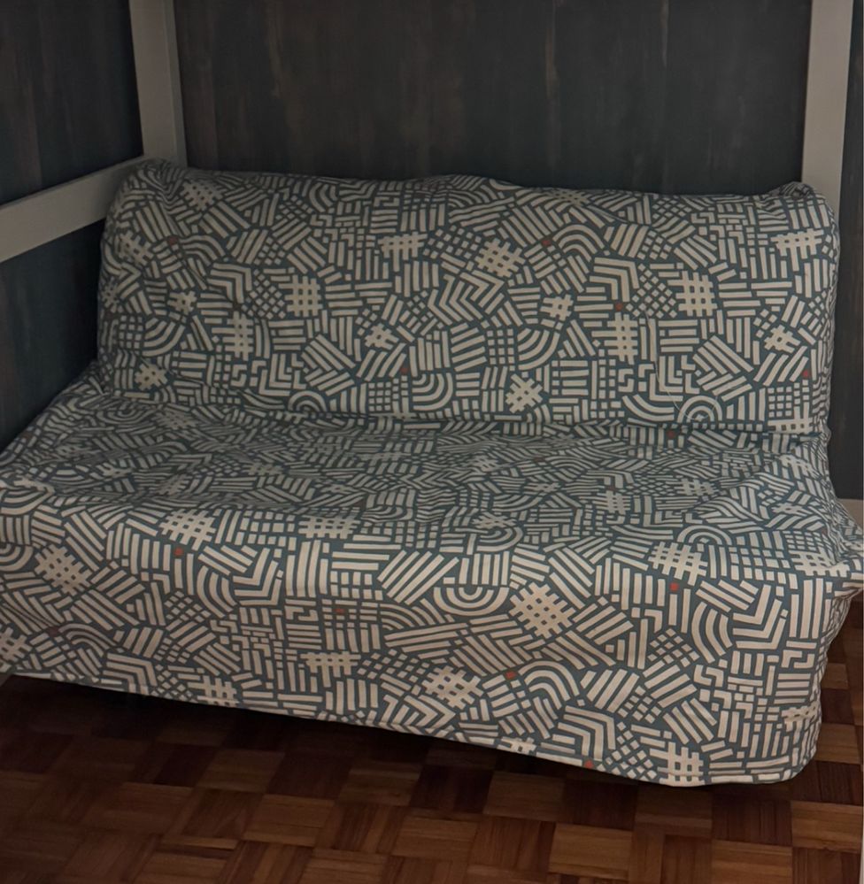 Sofa cama click clack quase novo