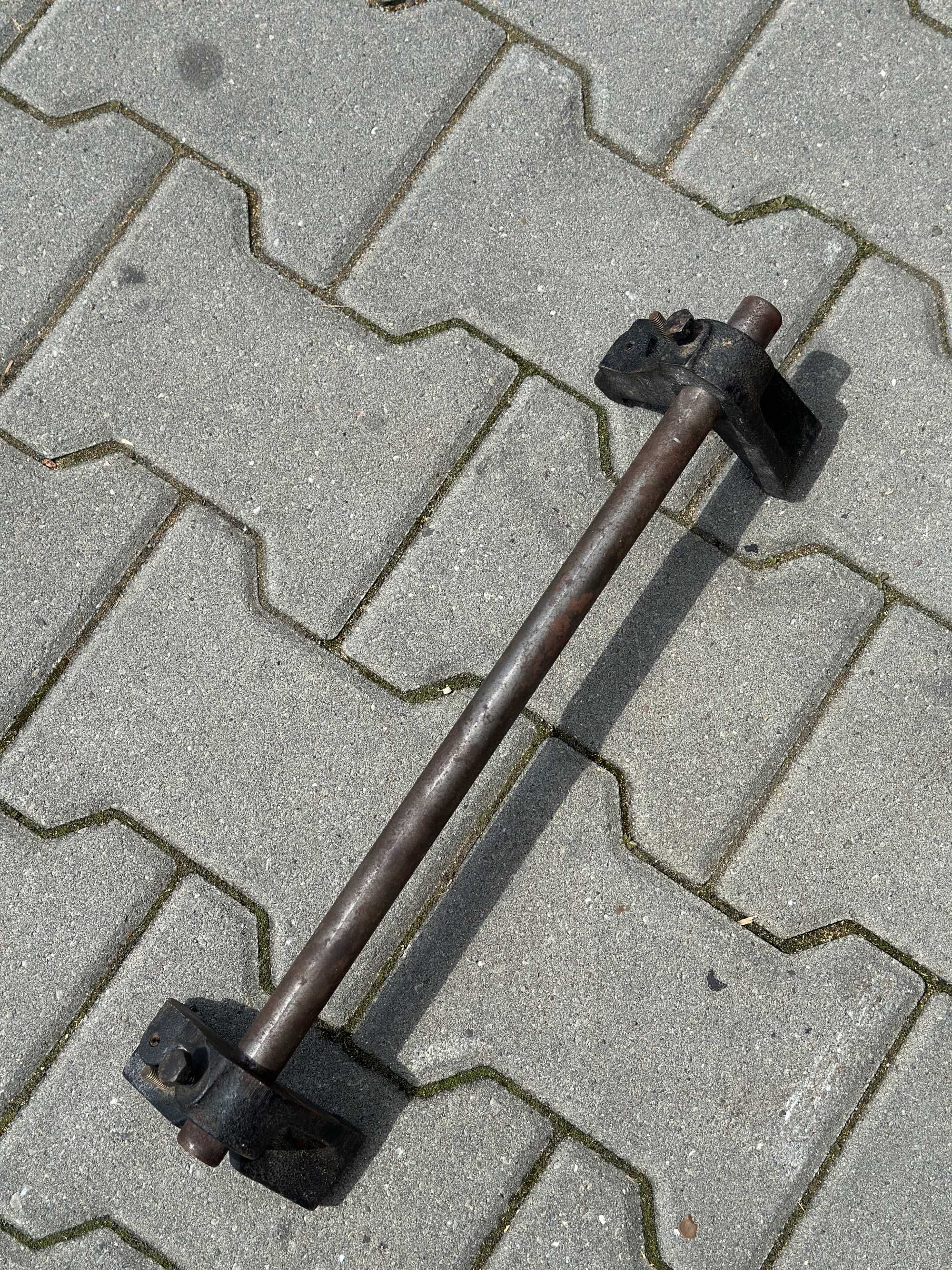 A331. Ustawiacz noży w grubościówce 410 mm
