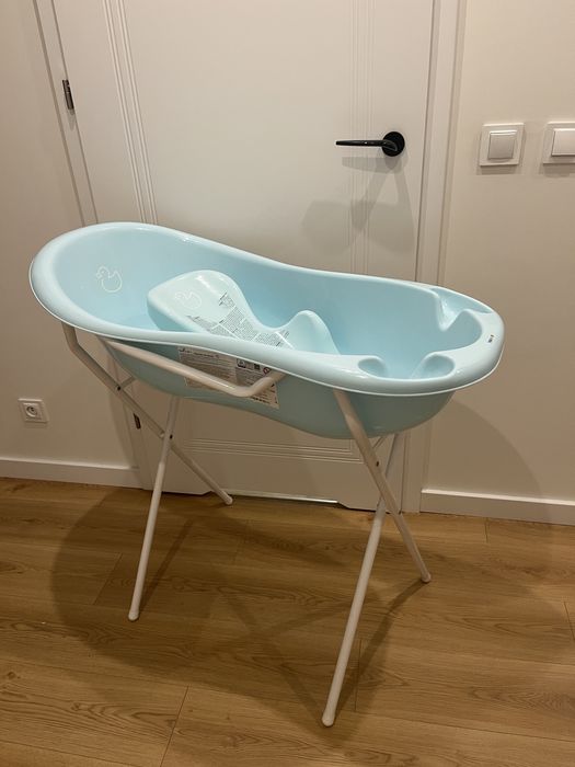 Stelaż, wanienka do kąpieli