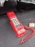 Telefon stacjonarny wiszacy