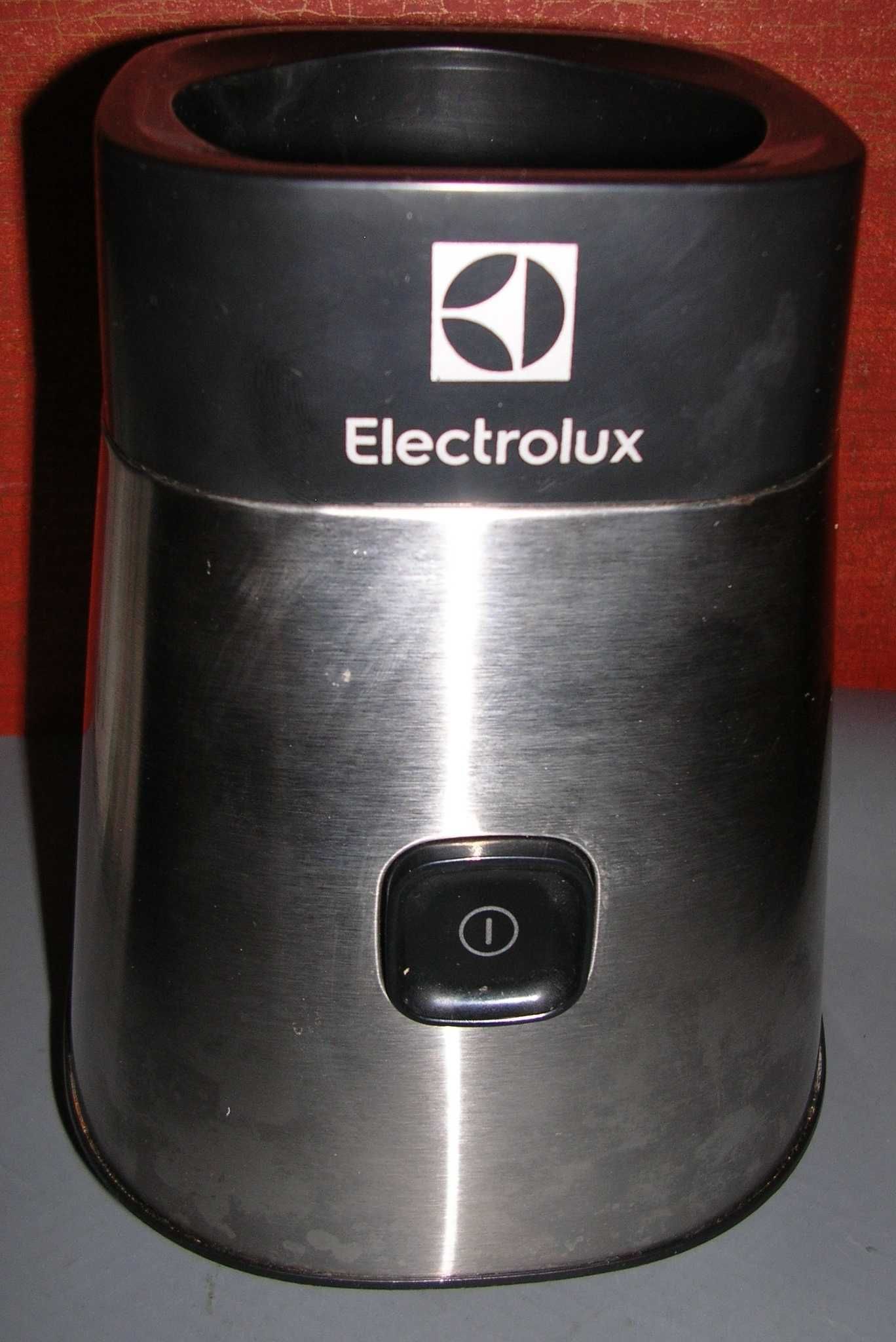 Electrolux ESB2500 blender kielichowy