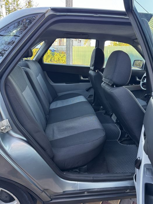 Lada Priora 2011 2170 люкс комплектация