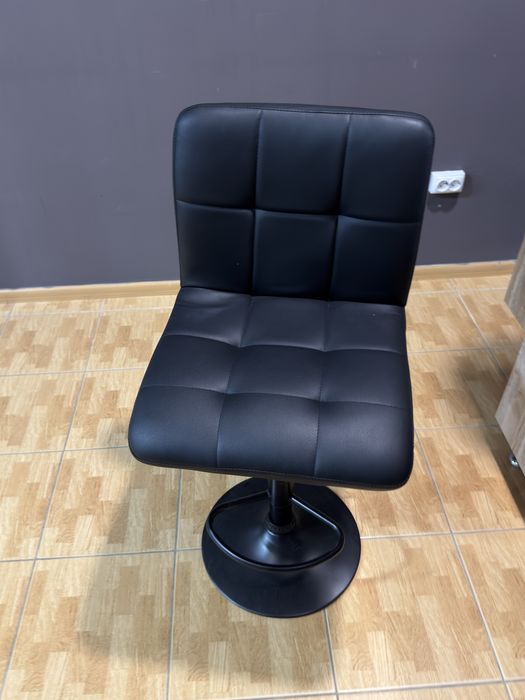 Стіл, Меблі для бровиста, візажиста, перукаря