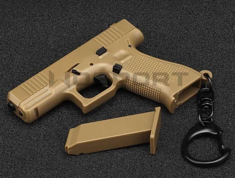 Брелок для ключів пістолет GLOCK G45 зі знімним магазином
