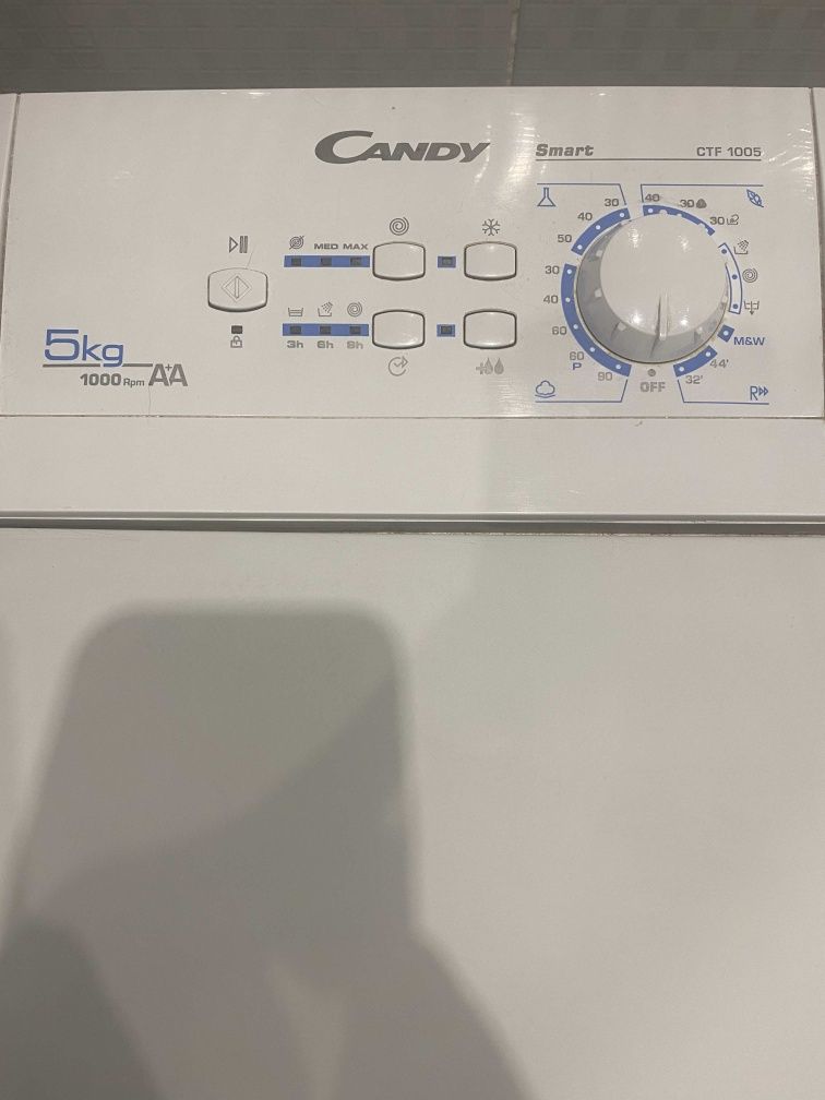 Продам стиральную машинку Candy  CTF 1005