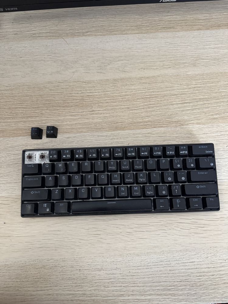 Teclado Gaming Royal Kludge RK61