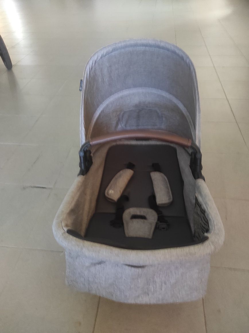 Carrinho+ovo+almofada modelo kinderkraft conjunto completo pouco uso