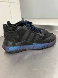 Adidas nite jogger hologramowa podeszwa