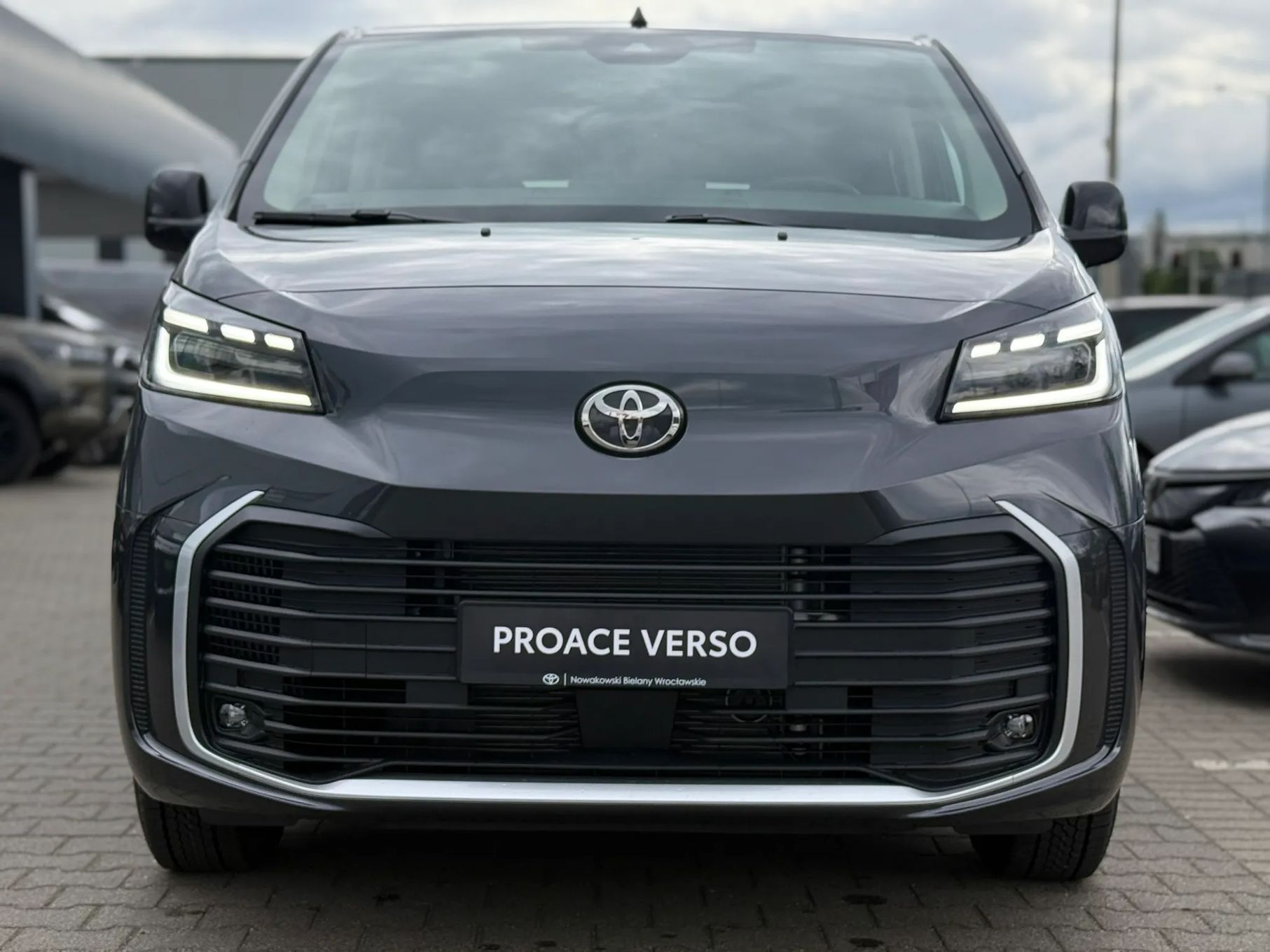 Toyota Proace Verso Long Business | 2.0 144KM MT6 | OD RĘKI | POLIFTOWY