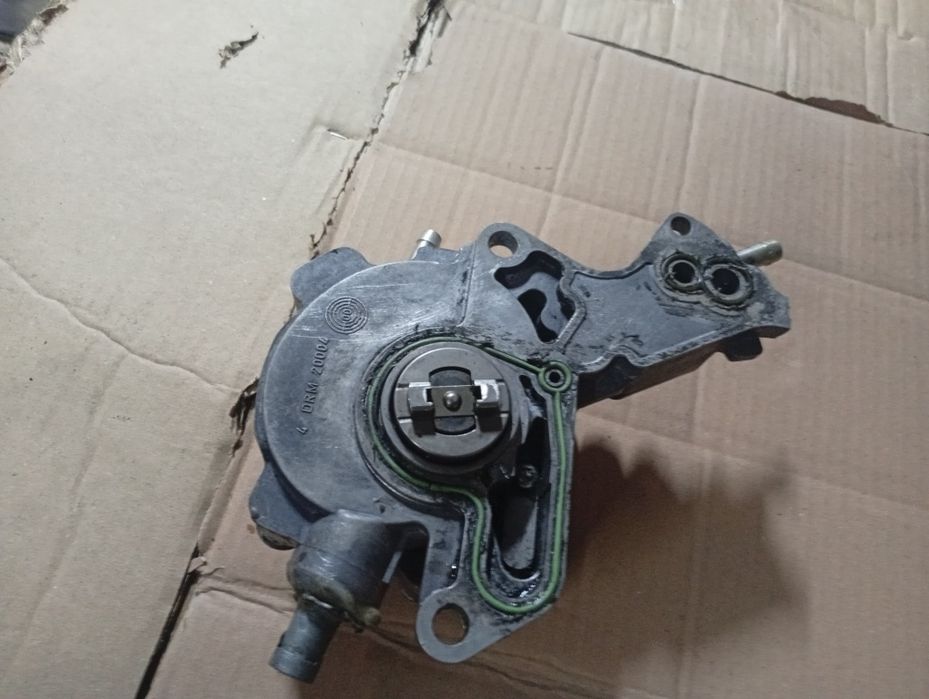 Темдемний , вакуумний насос тнвд топливна VW Audi 1.9/2.0 tdi