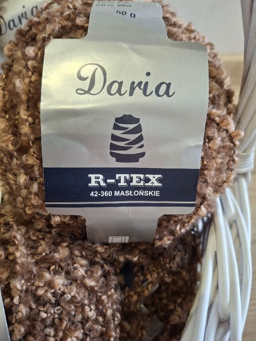 Włóczka R-TEX DARIA 50g 20% wełna 70% akryl brązowa