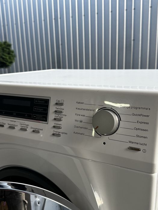 Прально-сушильна машина Miele WTH130 WPM