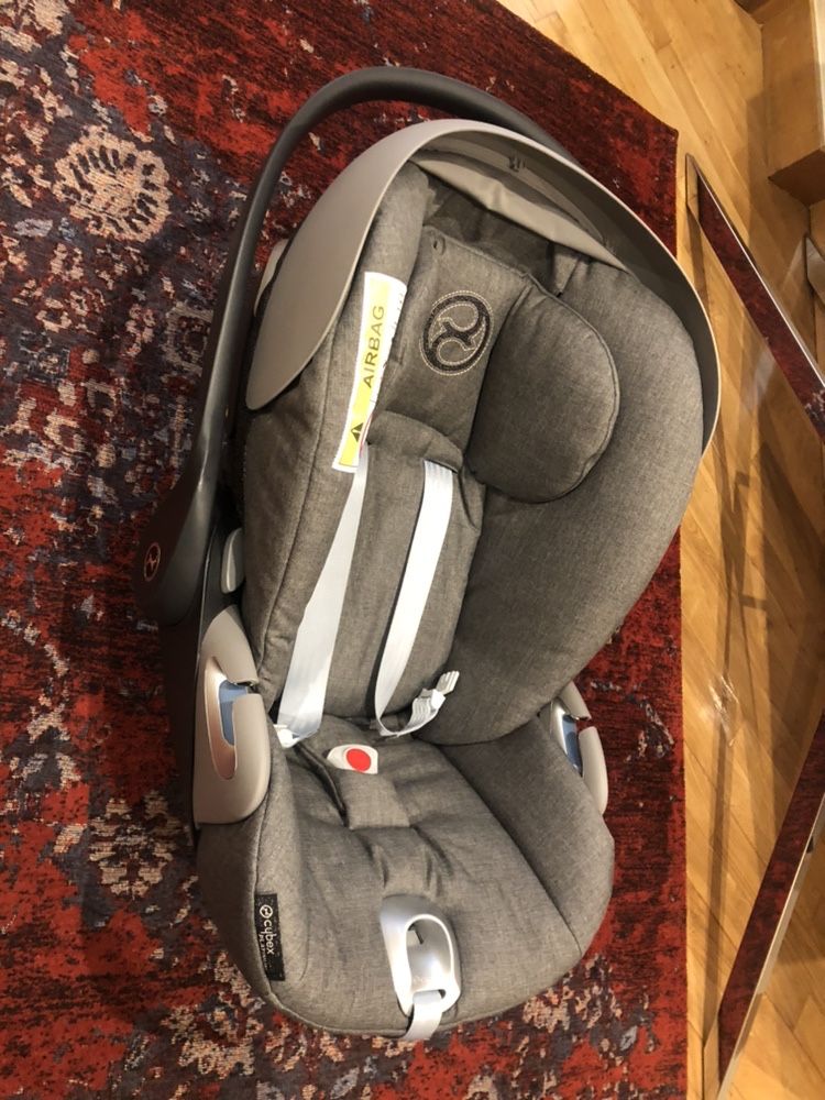 Cybex Cloud Z i-size plus Manhattan grey