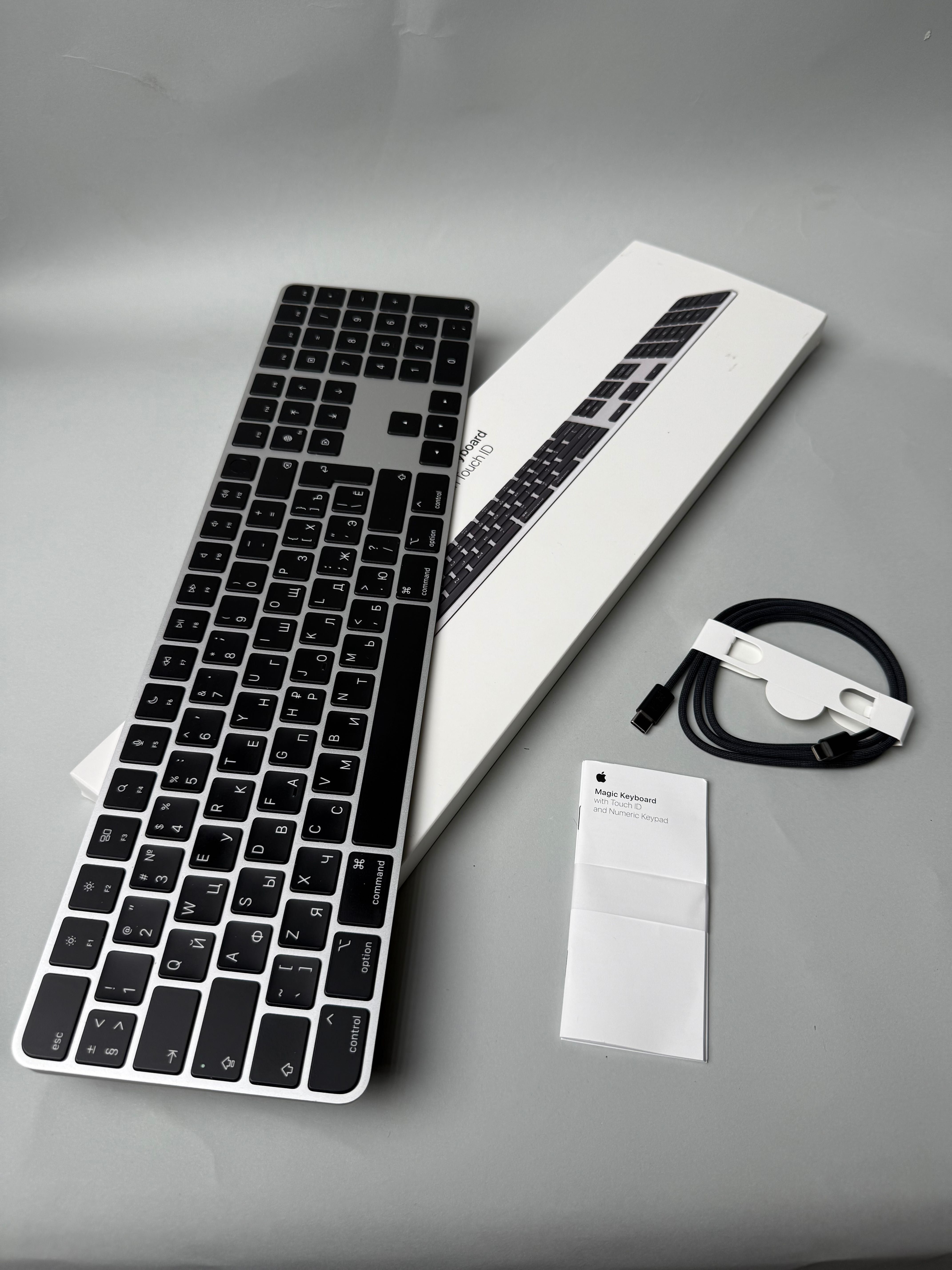 Apple Magic Keyboard з NumPad і Touch id (вживана)