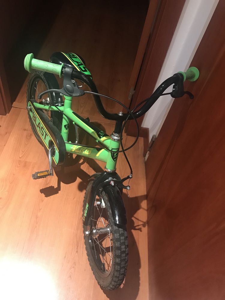 Bicicleta crianca marca Berg