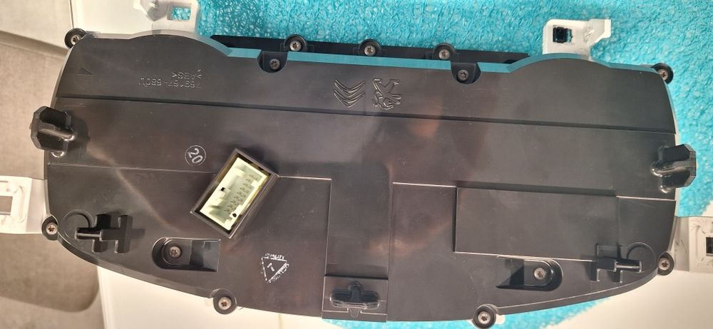 Licznik peugot partner dostawczak 2019r