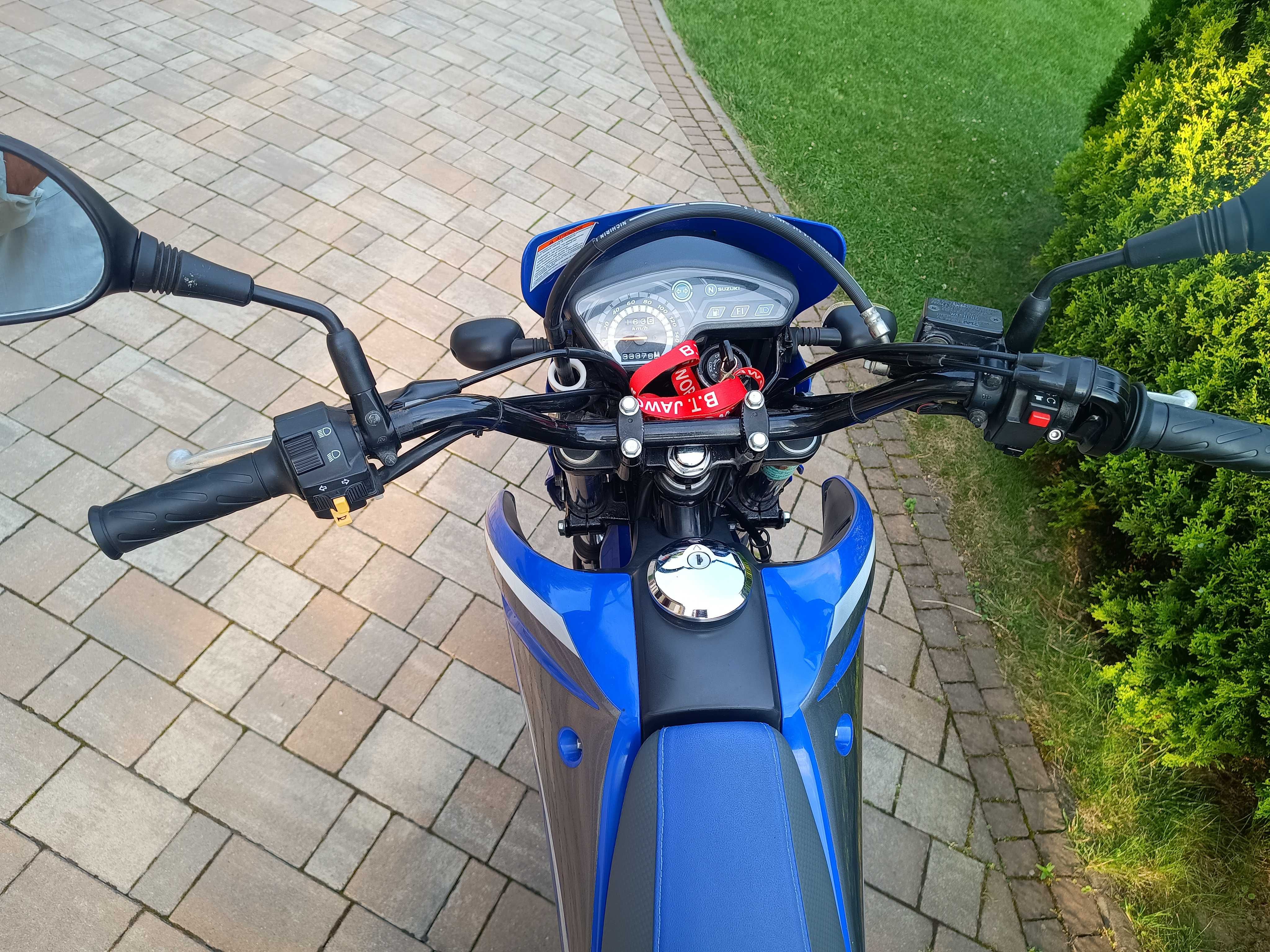 Suzuki DR 125 SM