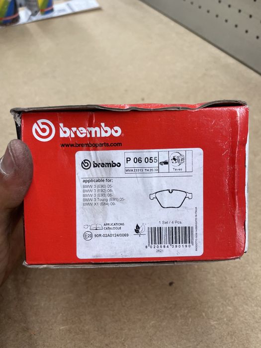 Par de Pastilhas Brembo P 06 055 E90
