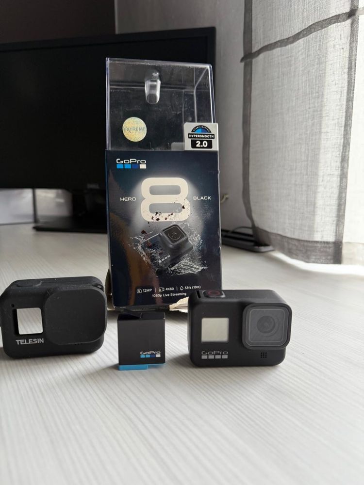 Продаю Екшн-камеру GoPro HERO 8 Black