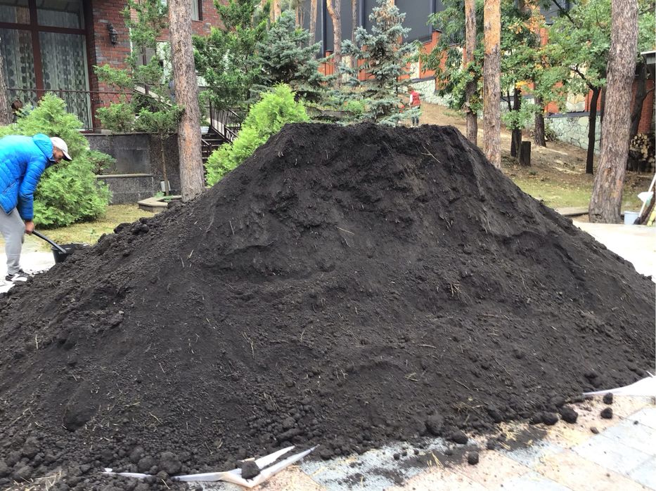 Машина чорнозему, торф