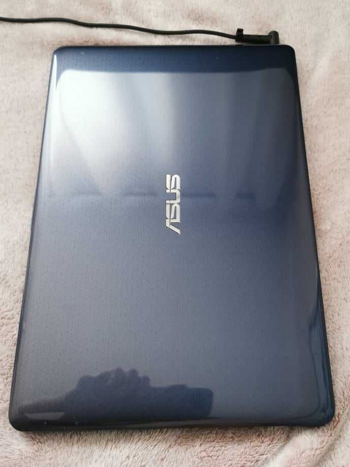 Laptop ASUS VivoBook E12 E203MA + system operacyjny