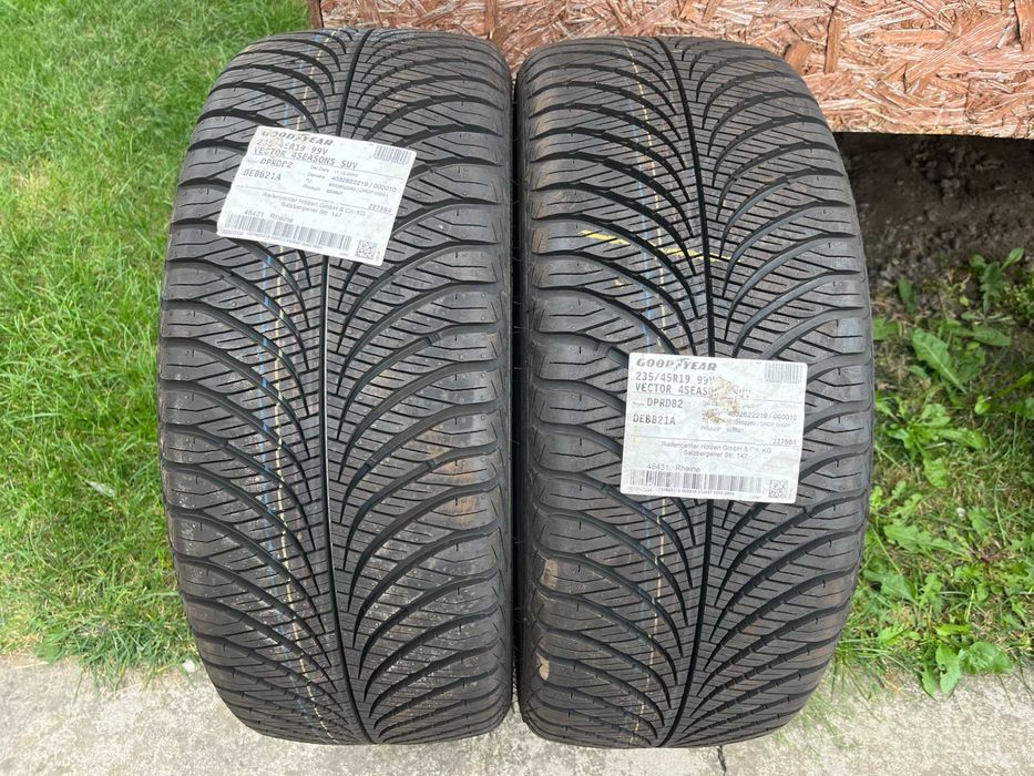ШИНИ всесезонні 235/45 R19 Good Year Vector 4seasons Gen 2