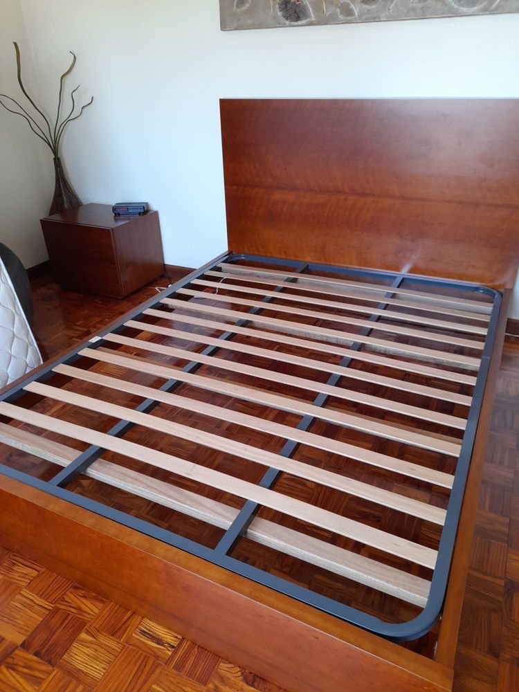 Colchão e estrado
