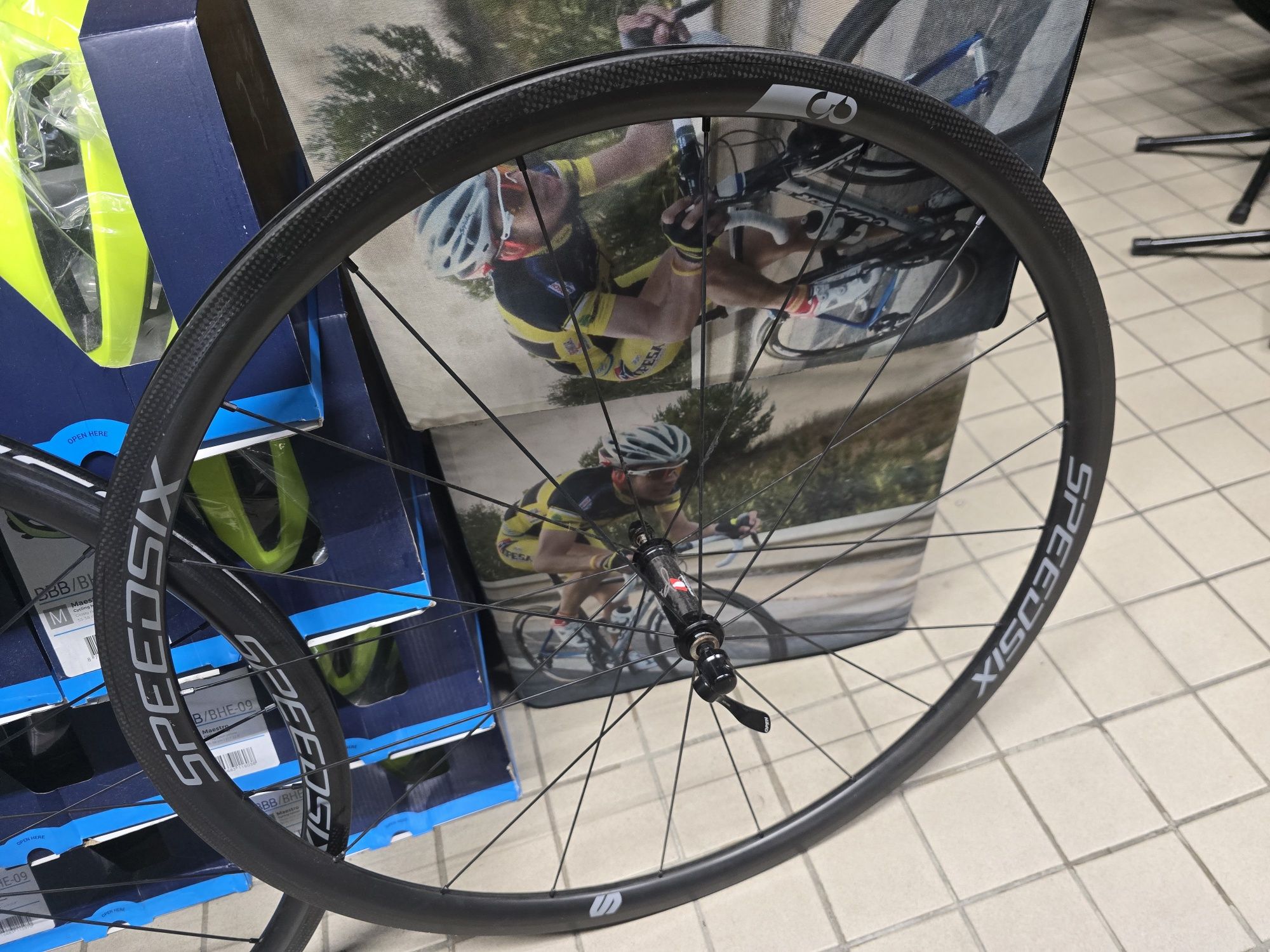 Rodas speedsix carbono estrada
