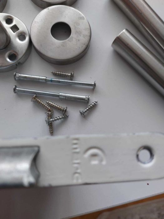 Zamek do drzwi łazienkowych