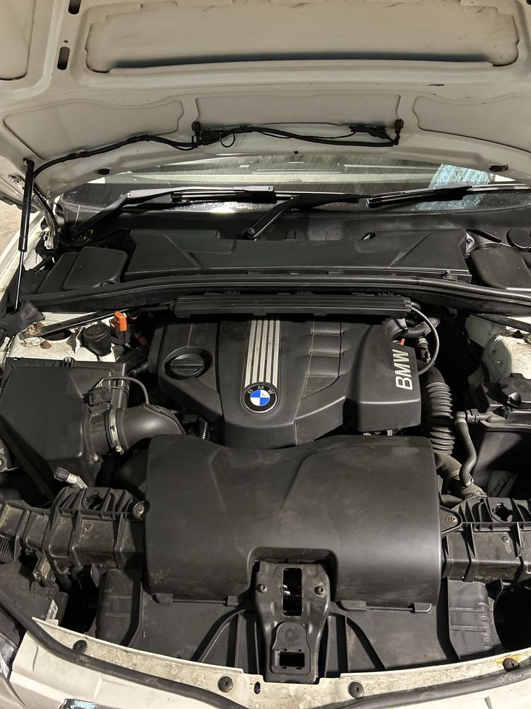 Bmw 118d 120d 123d   2011    Peças