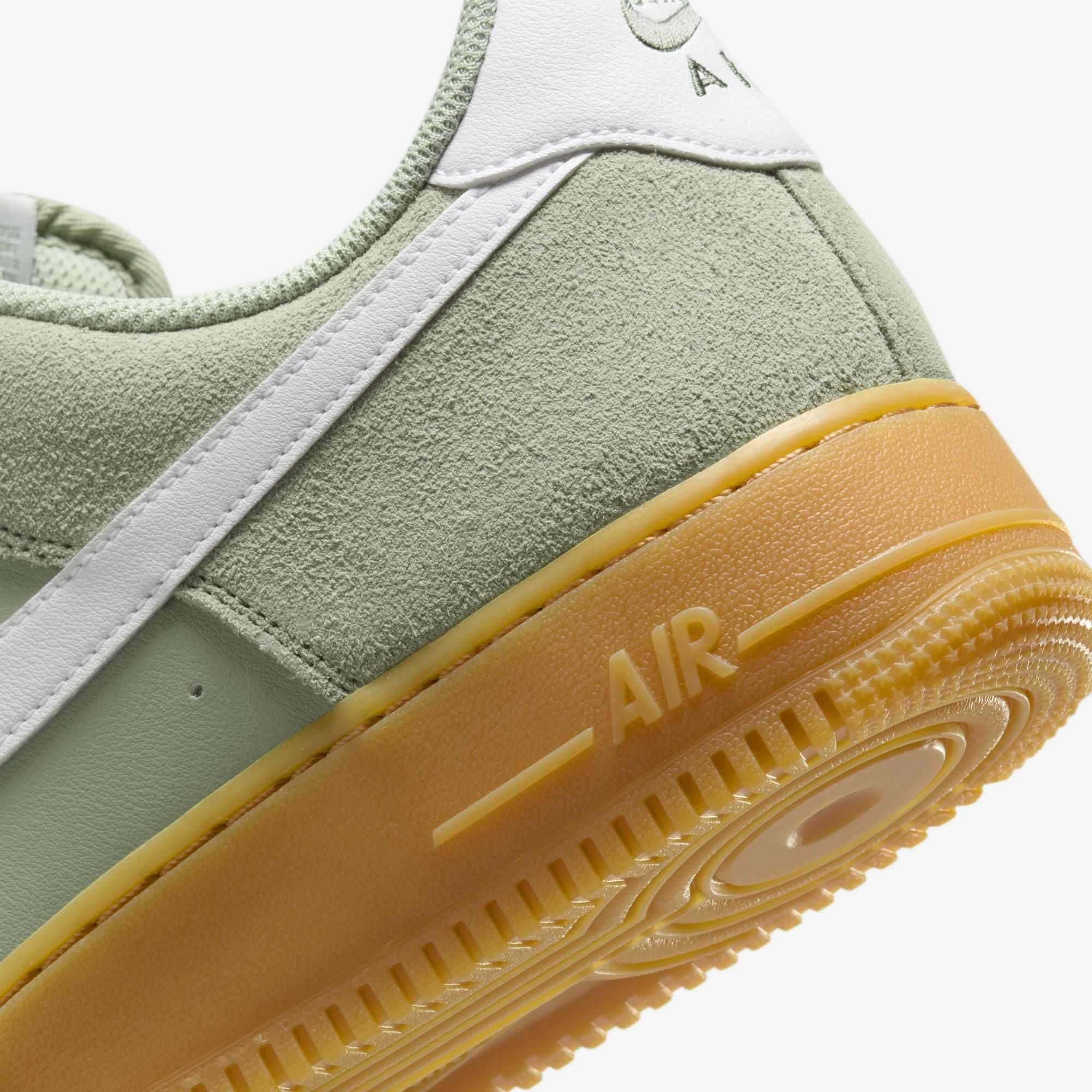 Кросівки Nike Air Force 1 07 LV 8 Defy DN (40р по 49.5р) (FQ8714-300)