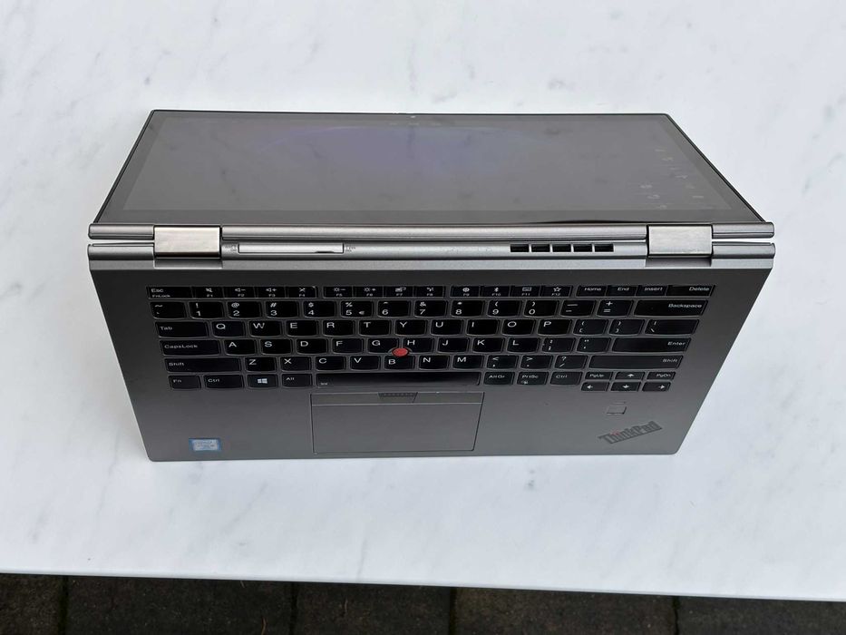 Lenovo Thinkpad Yoga X1 3gen i5-7300U 8GB RAM 256GB