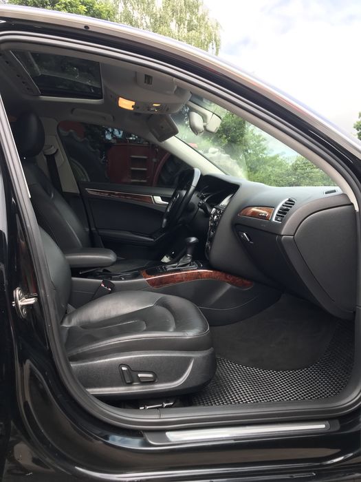 Продам audi a4b8 premium plus