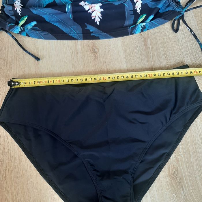 Strój kąpielowy CheChury rozmiar XL / XXL