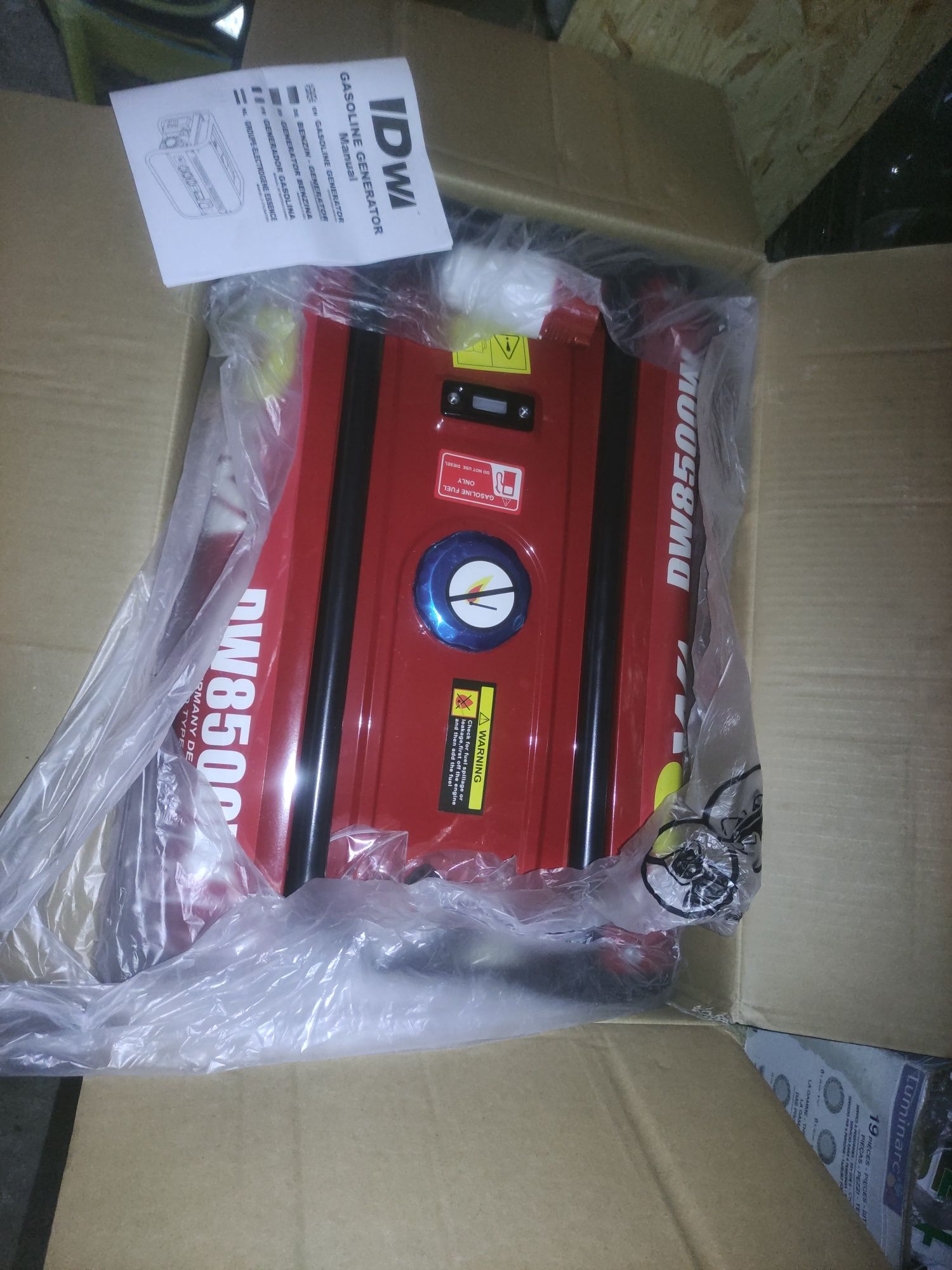 Генератор DW8500w трьохфазний