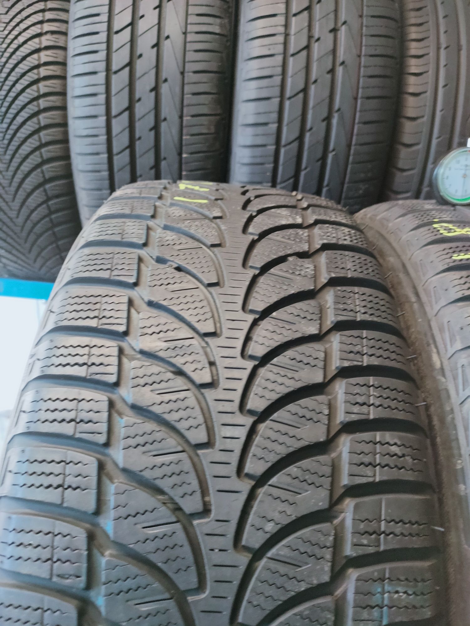 235/55R18 Bridgestone Blizzak LM-80 z 2017r 5,5mm