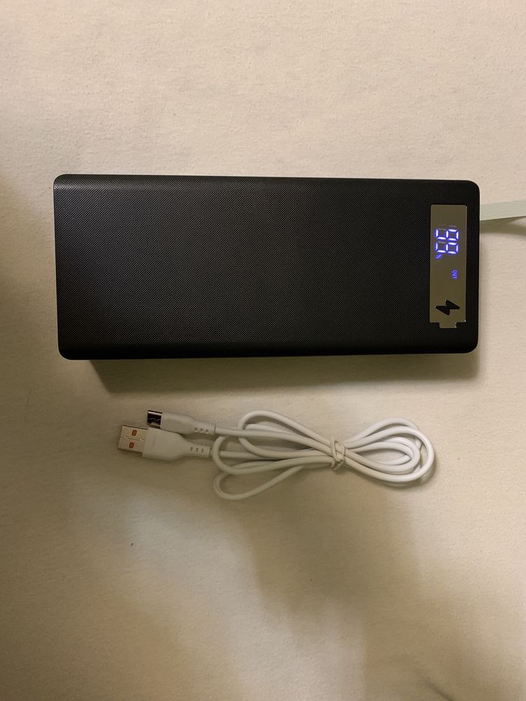 Power bank - 40000ma/h на 16акумуляторів