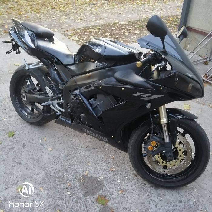 Ямаха р1 2006р.1л