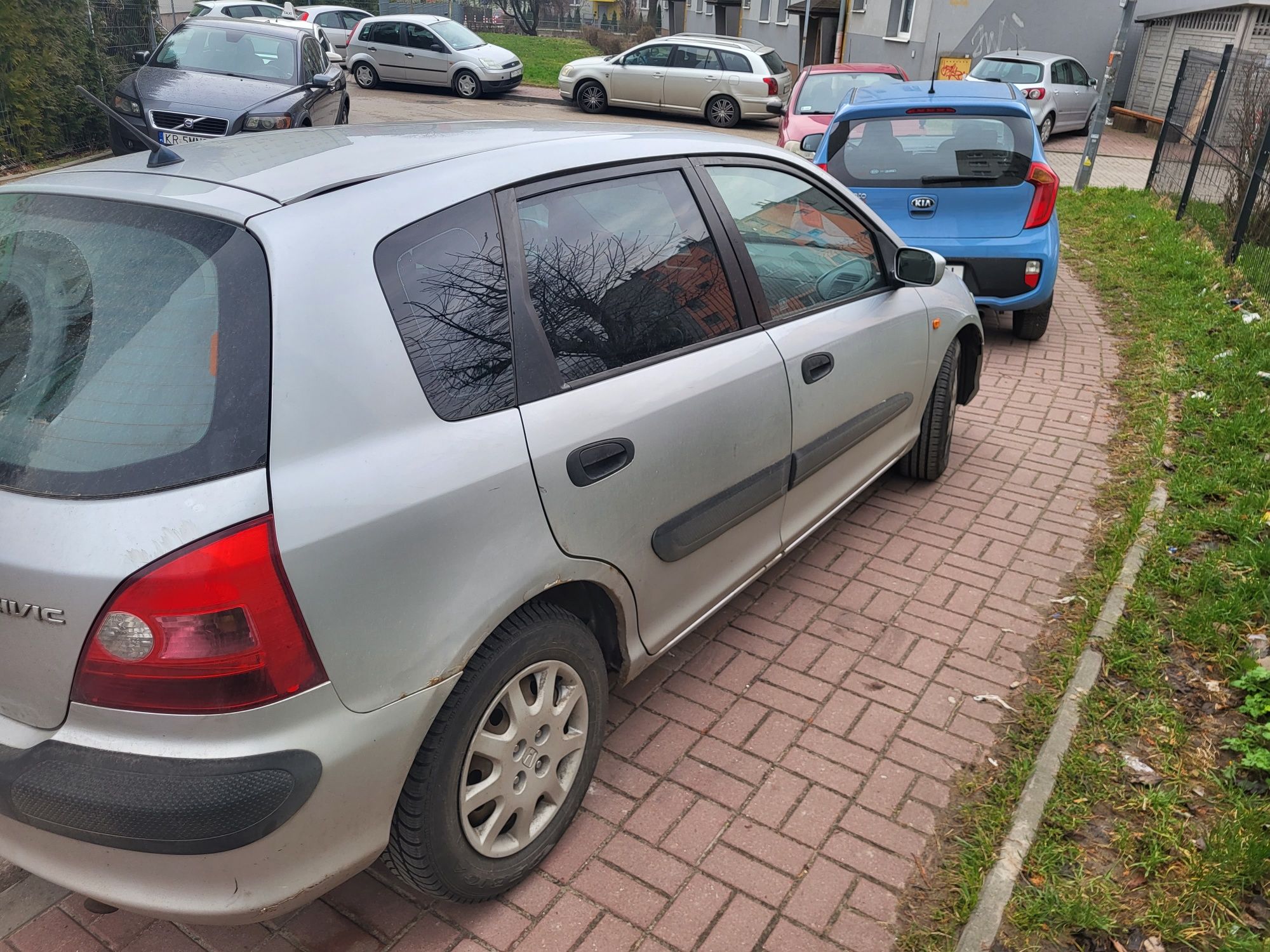 Honda Civic 2002 rok 1.4b klimatyzacja