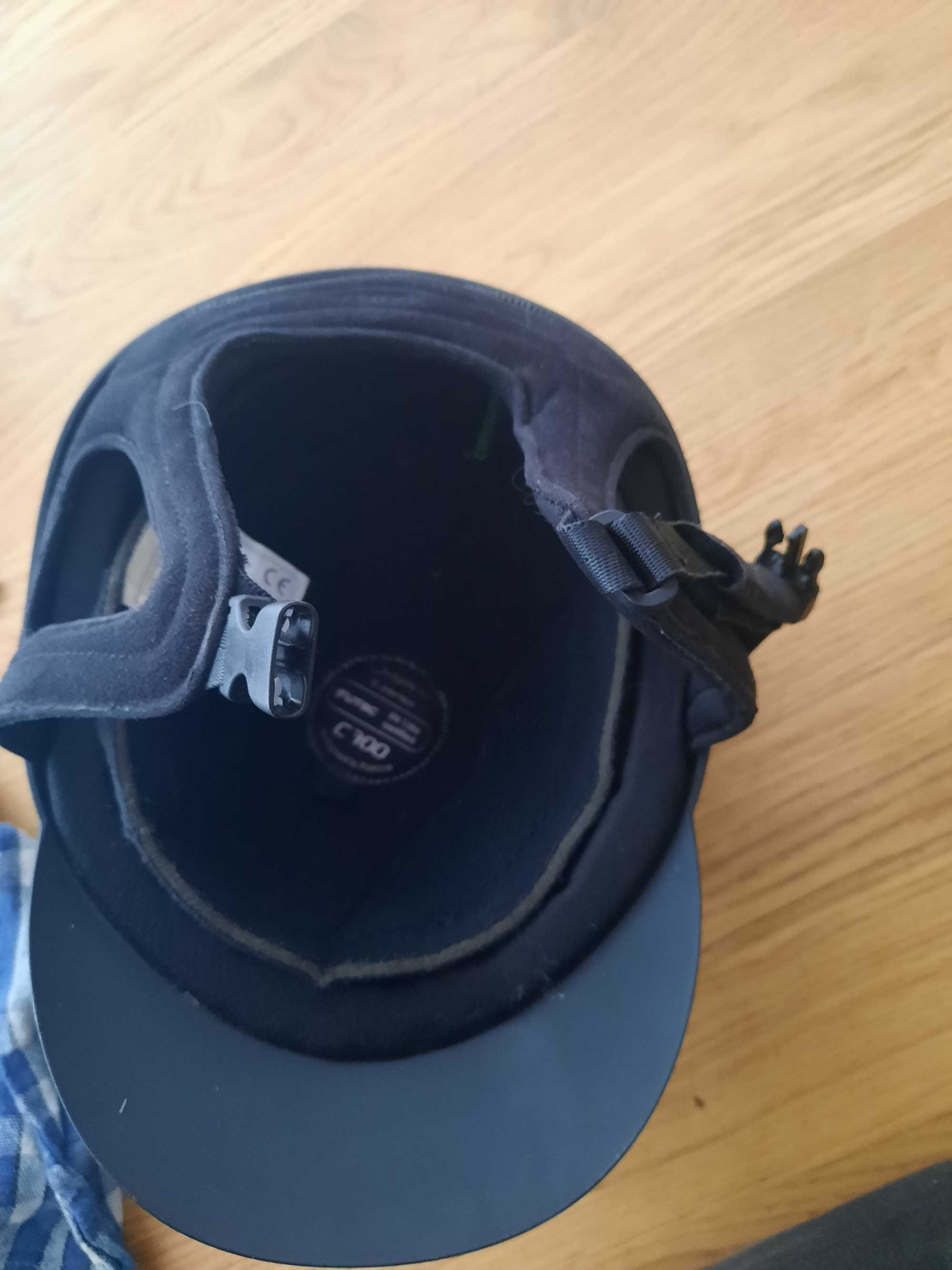 Kask do jazdy konnej fouganza r.52