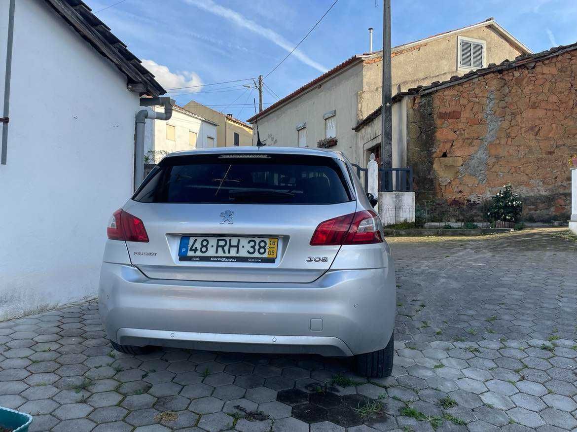 Peugeot 308 BlueHdi