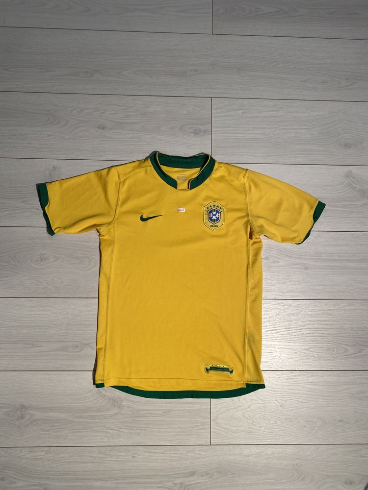 Koszulka piłkarska brazylia , nike orginalna , meska S , mlodziezowa M