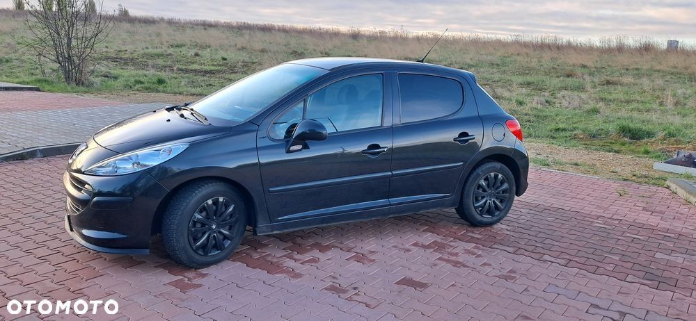 Sprzedam Peugot  207