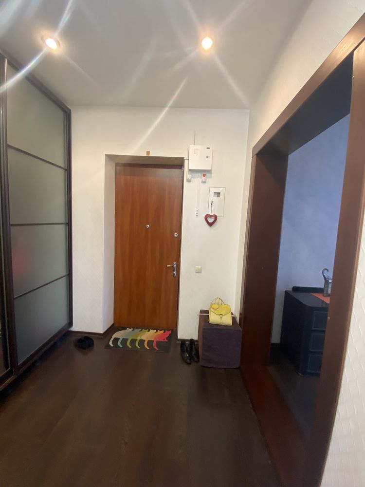 В продаже 2к квартира, центр, Новомосковск