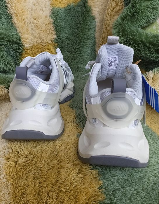 Продам женские кроссовки Adidas Vento XLG Runner 39 размер Киев Позняк
