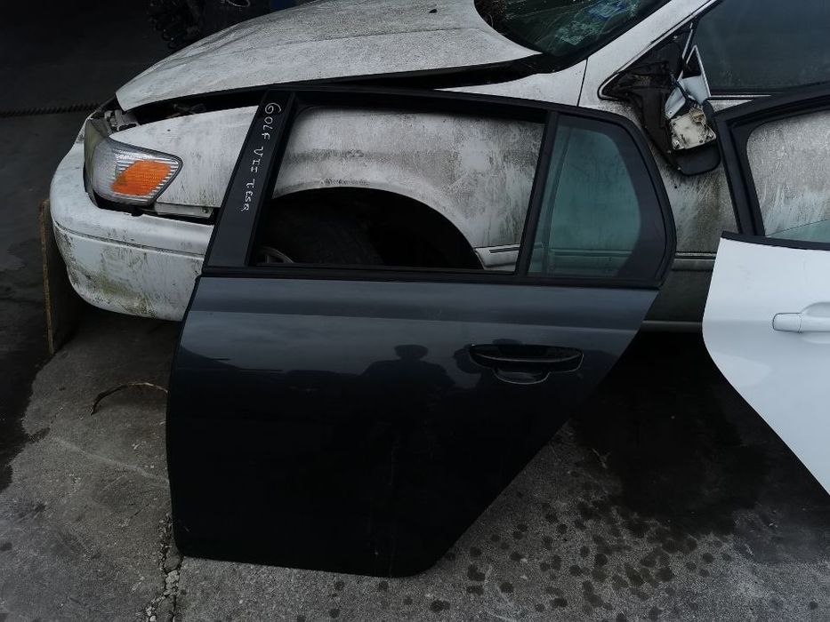 Porta Tras Esquerda Volkswagen Golf VII